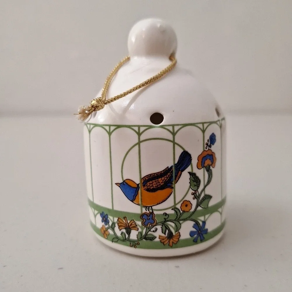 Vintage Taiwan Pomanders Bird Cage Sachet Potpourri Holder Ornament Ceramic
